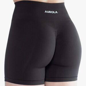 Aurola gym shorts